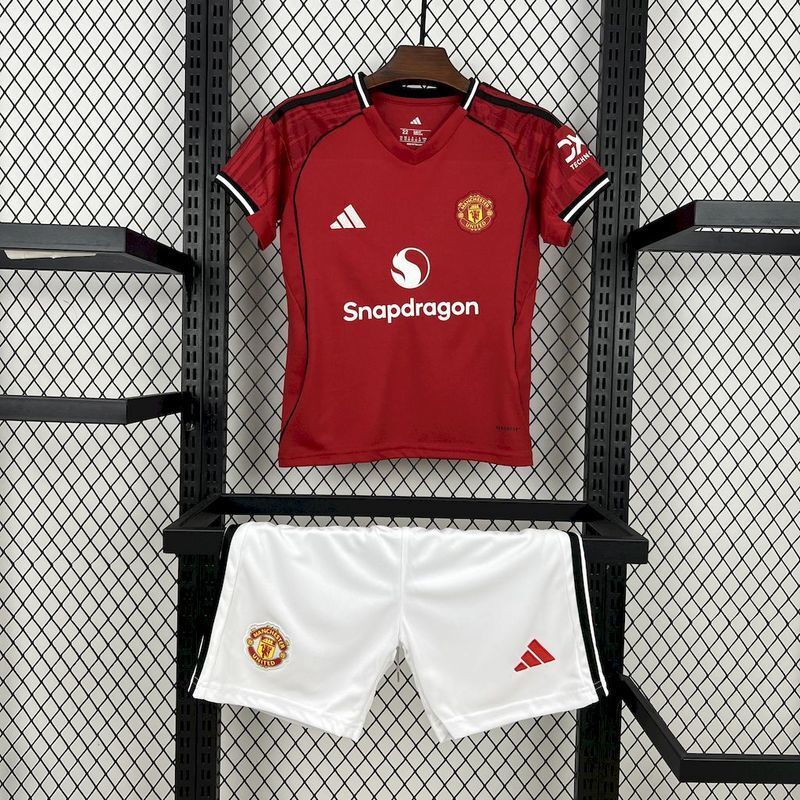Kit Infantil Manchester United 25/26 –  Vermelho