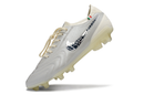 Chuteria Campo Nike Tiempo Legend 10  Elite LUXE Limitada FG- Branco/Prata